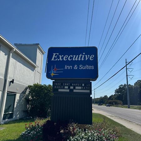 Baker Executive Inn מראה חיצוני תמונה